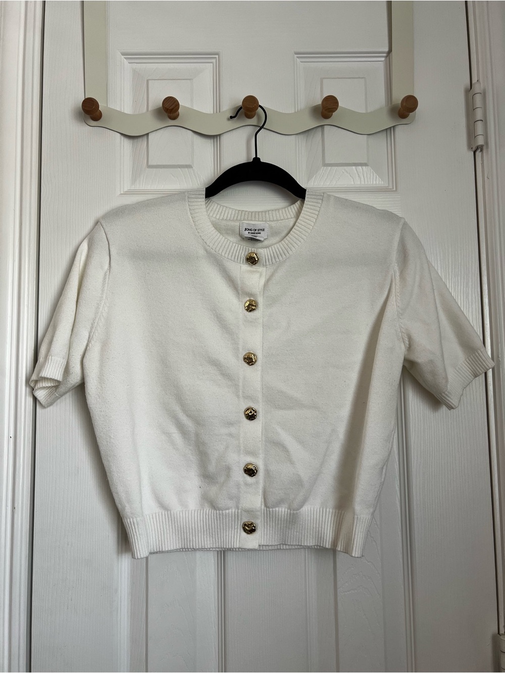 Song of Style White Short-Sleeve Button Cardigan - Kids